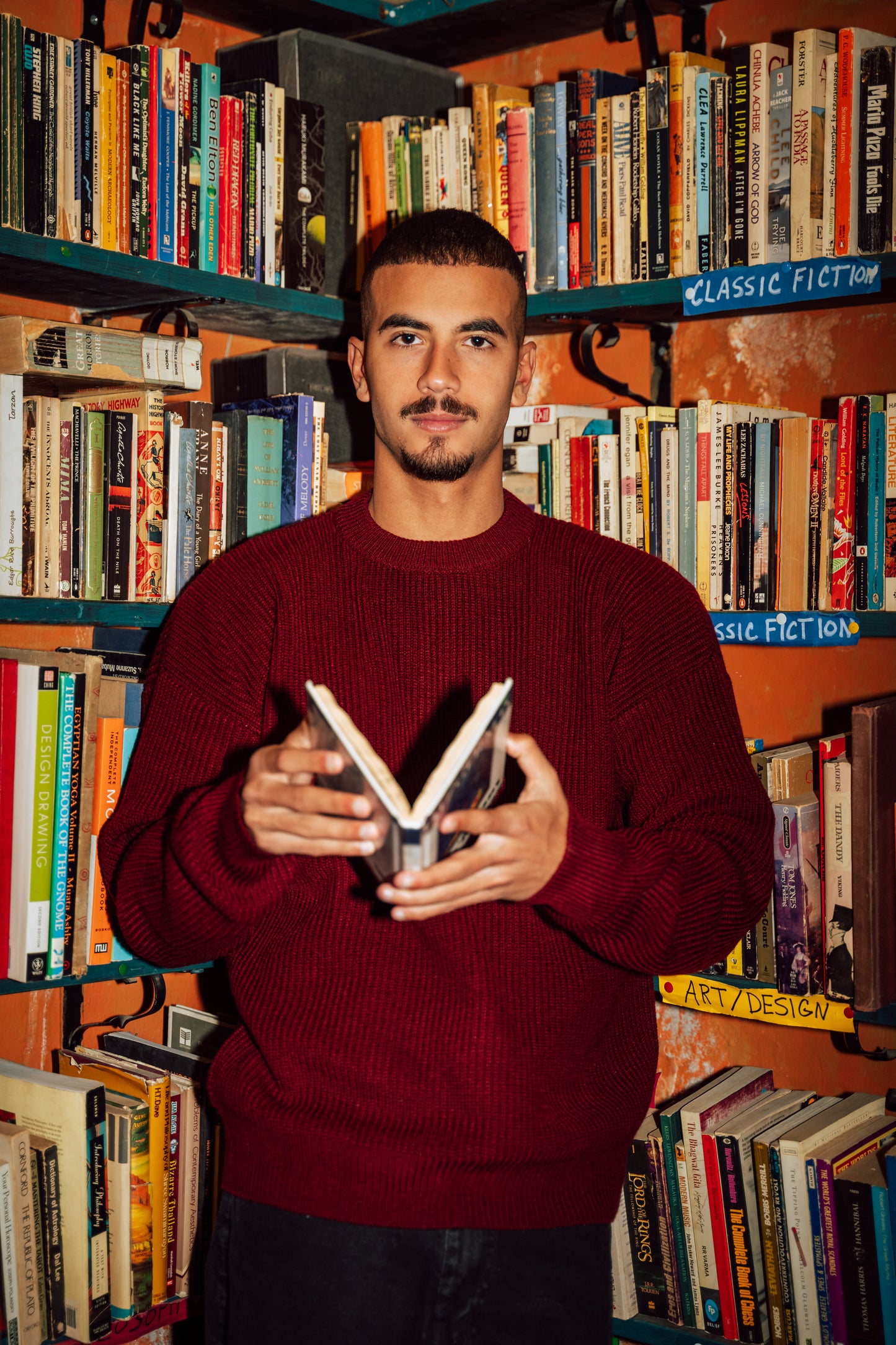 Burgundy knitted crewneck